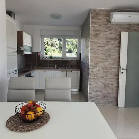 Seastar Luxury Apt With Private Pool And Sea View Novalja Exterior photo