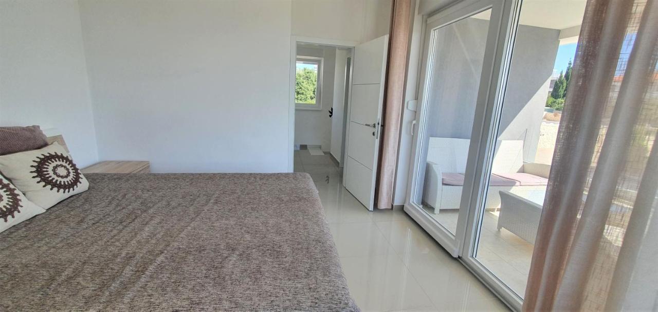 Seastar Luxury With Private Pool And Sea View * Novalja